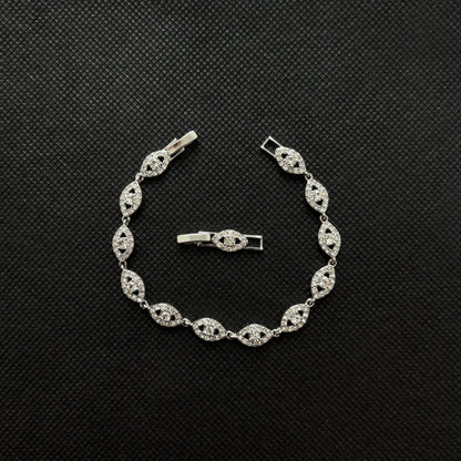 Angel Eyes Bracelet (Silver)